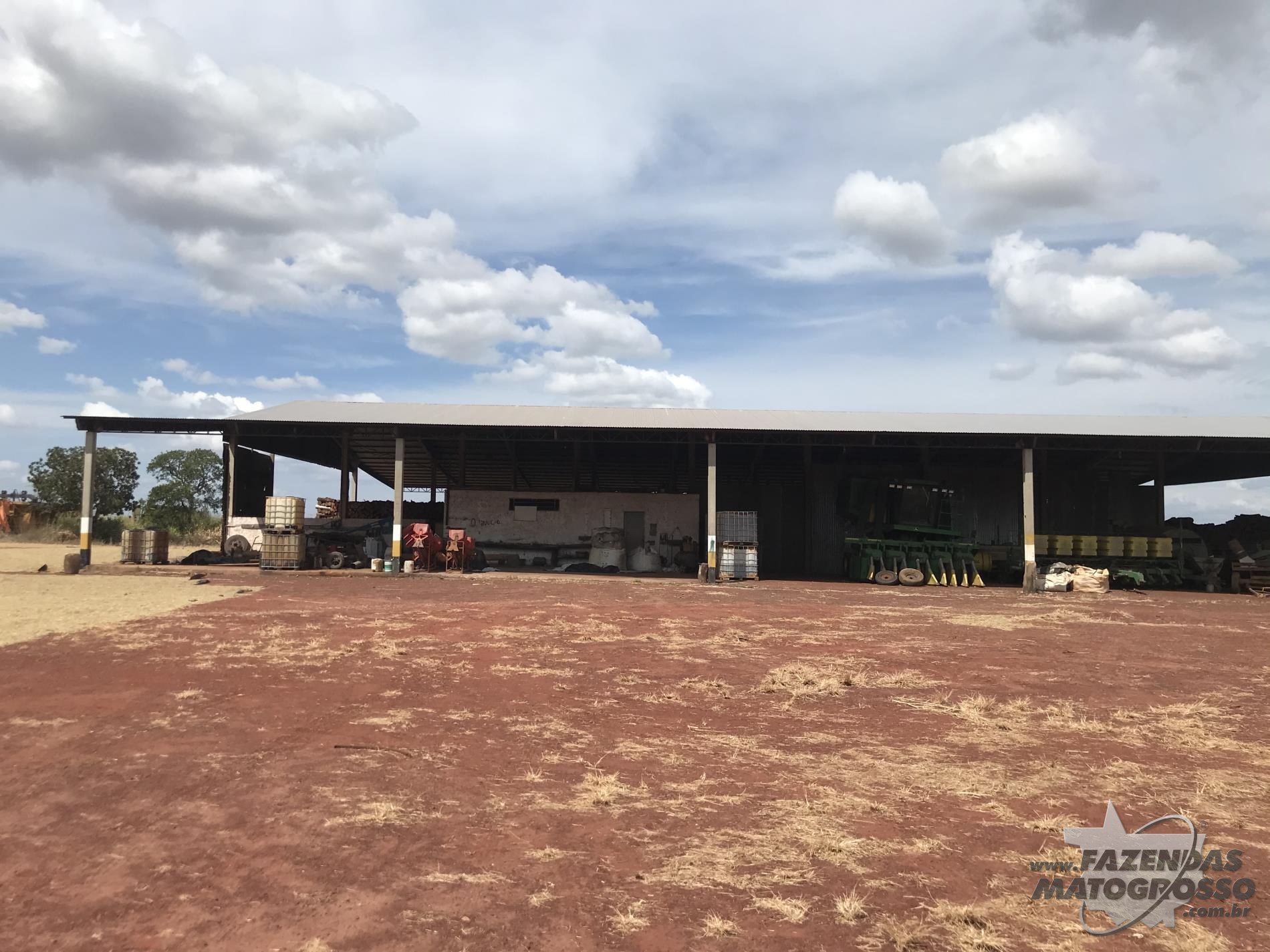 Fazenda  a  venda Ribeirão Cascalheira